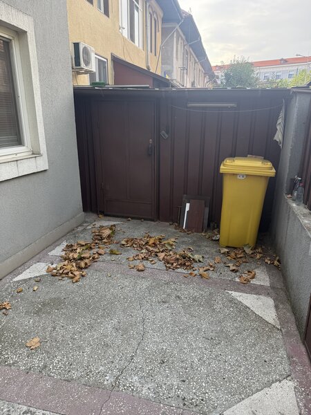 Langa Monetaria Statului.