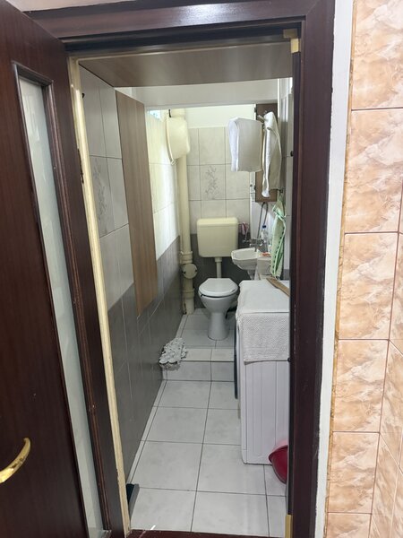 Langa Monetaria Statului.